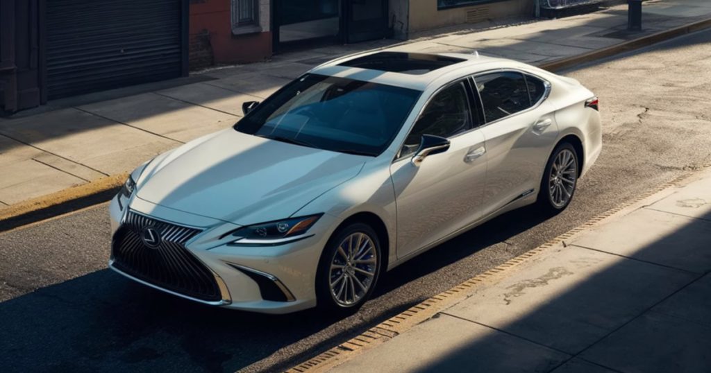 2025 Lexus ES 300h Hybrid